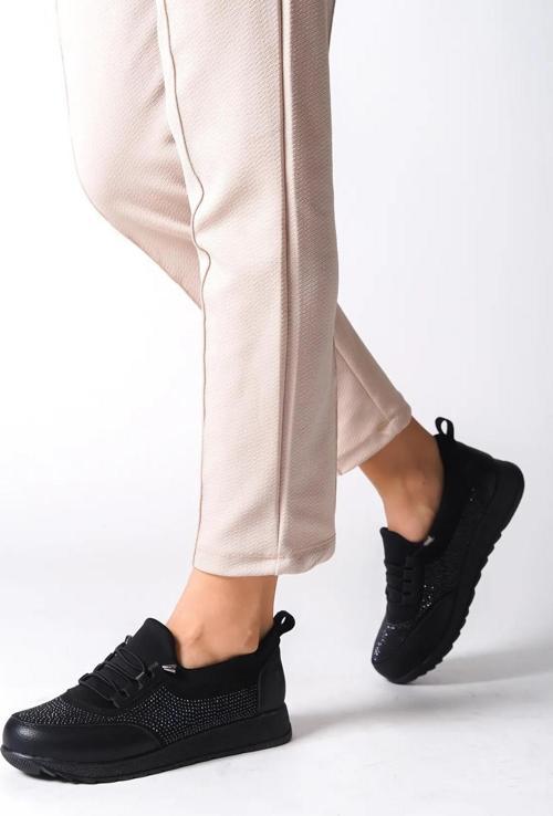 Kadın Galina Siyah Taşlı Bağcıklı Lastikli Ortopedik Rahat Taban Taş Detaylı Günlük Babet Anne Ayakkabısı