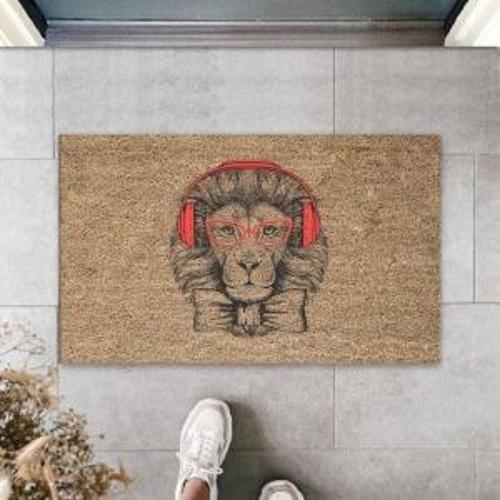Dijital Baskı Kahverengi Kulaklıklı Aslan Paspas K-3155