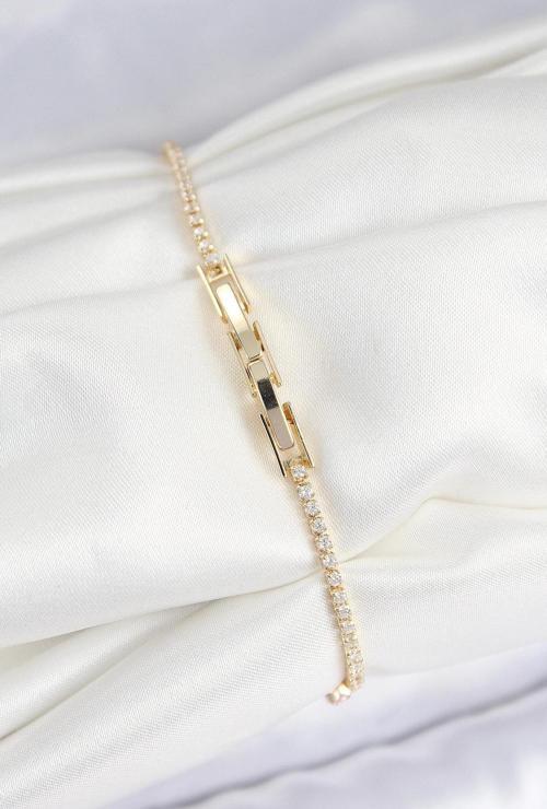 Zarif Kadın için Golden Pirinç Zirkonlu Rastgele Bilekilk