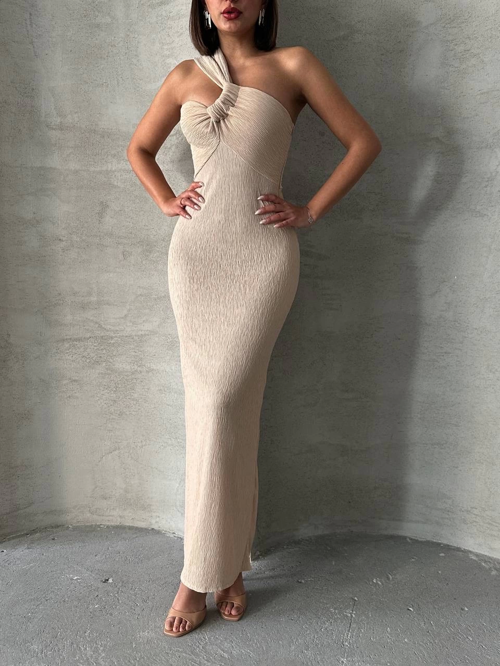 Tek Omuz Göğüsten Büzgülü Uzun Pliseli Slim Fit Açık Bej Elbise