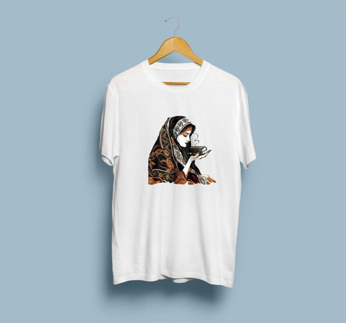 Oversize Gizemli Falcı Elinde Kahve Bardağı tasarım unisex T-shirt