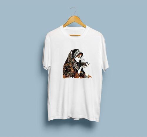 Oversize Gizemli Falcı Elinde Kahve Bardağı tasarım unisex T-shirt