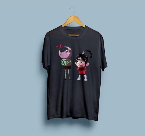 Oversize Vanellope von Schweetz Tasarım Unisez T-shirt
