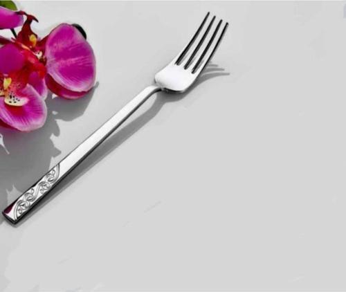 Safir Model 12'Li Yemek Çatalı