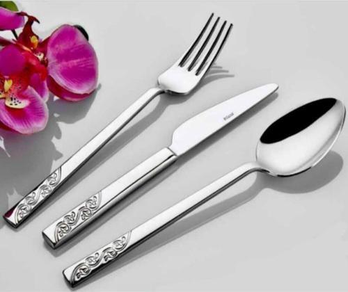 Safir Model 90 Parça Deri Çantalı Çatal-Kaşık-Bıçak Takımı