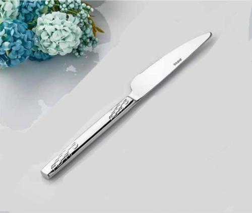 Karel Model 12'Li Yemek Çatalı