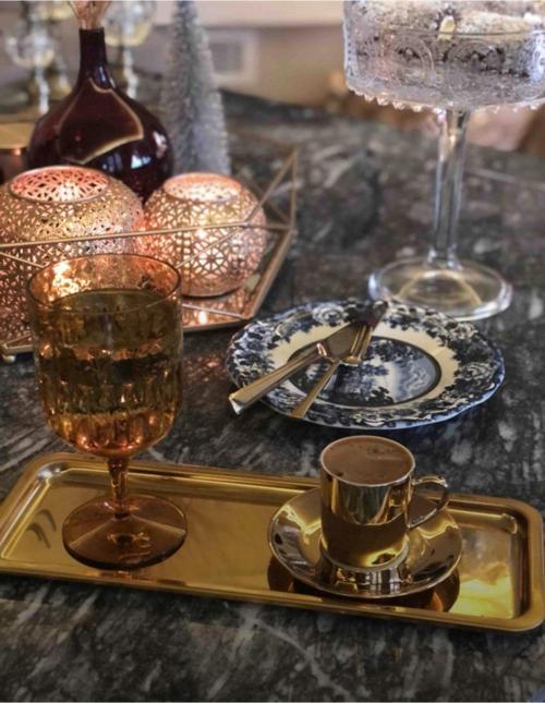 Paslanmaz Çelik Gold Altın Renk 1 Adet Kahve Pasta Servis Sunum Tepsisi(33X12.5Cm)