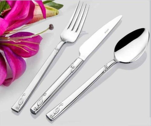 Bade Model Kutulu 89 Parça Kaşık-Çatal-Bıçak Takımı