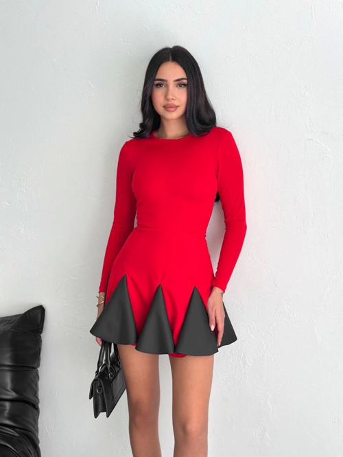 Eteği Kloş Crep Mini Kırmızı/Siyah Uzun Kollu Bisiklet Yaka Elbise