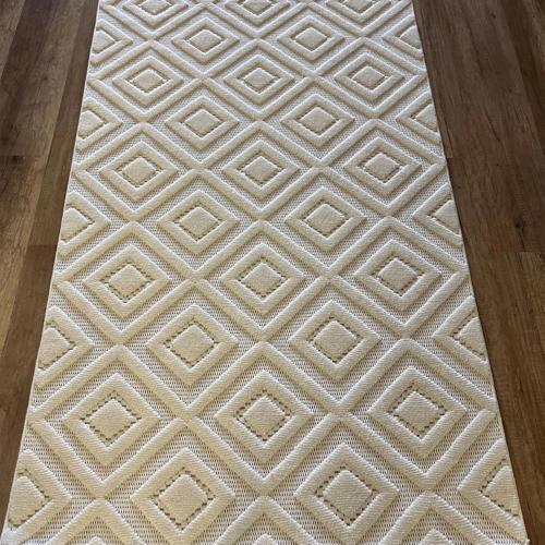 Design 1089 Krem Yumuşak Dokulu İskandinav Halı