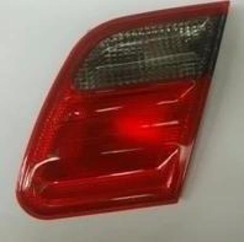 2000-2002 Mercedes E Class W210- İç Stop Lambası Sağ Kırmızı-Füme (Famella) (Adet) (Oem No:A21082090