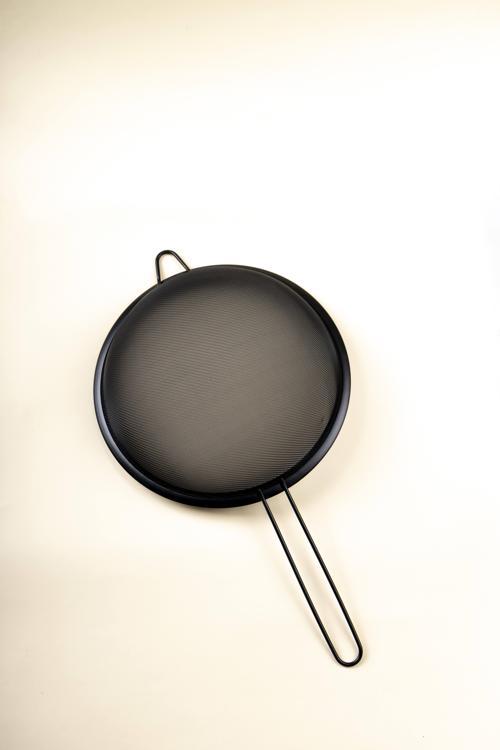 Mirano Saplı Çelik Süzgeç Siyah 24cm