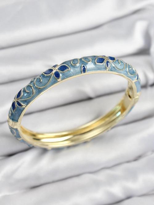 Mineli Pirinç Mavi Çiçek Motifli Gold Kadın Kelepçe