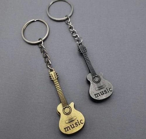 Metal Gitar Anahtarlık