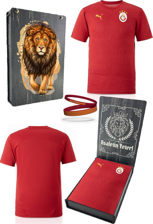 Orijinal Lisanslı Sıfır Yaka Kırmızı A Takım Antrenman T-Shirt + Bileklik Set