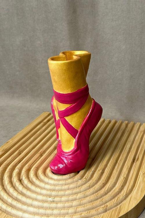 - Ayşe 7362 El Yapımı Balerin Ayakkabısı Dekoratif Biblo / Vazo - 15 x 9 Cm