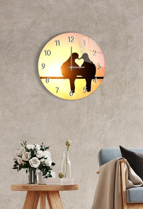 Çap 37 cm Kalp Silueti Dekoratif Cam Duvar Saati