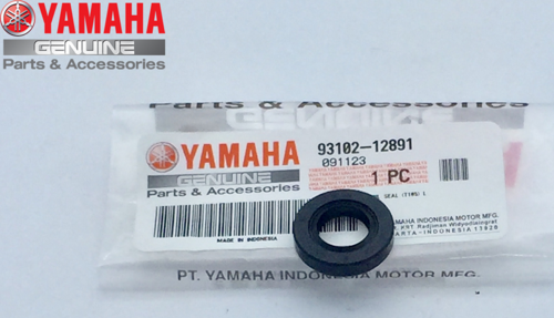 VİTES MİLİ KEÇESİ YAMAHA YZF R25 250cc 2014-2024