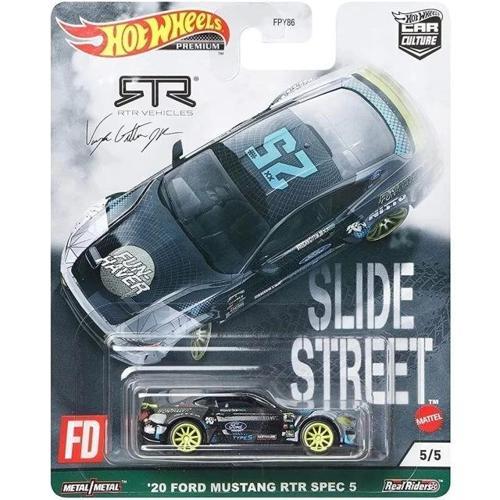 Ford Mustang RTR Spec 5 Araba