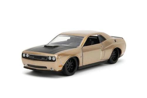 Pembe Fişler 1:32 W2 2012 Dodge Challenger SRT8 Die-Cast Araba