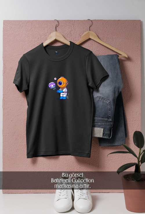 Oversize İnci Bulan Mini Dalgıç Tasarımlı Unisex T-Shirt