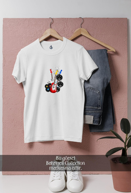 Oversize Gitar Müzik Aleti Tasarımlı Unisex T-Shirt