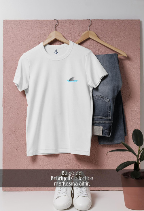 Oversize Gray Shark Fin İllustration Cep Tasarımlı Unisex T-Shirt