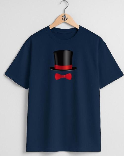 Oversize Sihirbaz Şapkası Ve Papyon Göğüs Tasarımlı Unisex T-Shirt