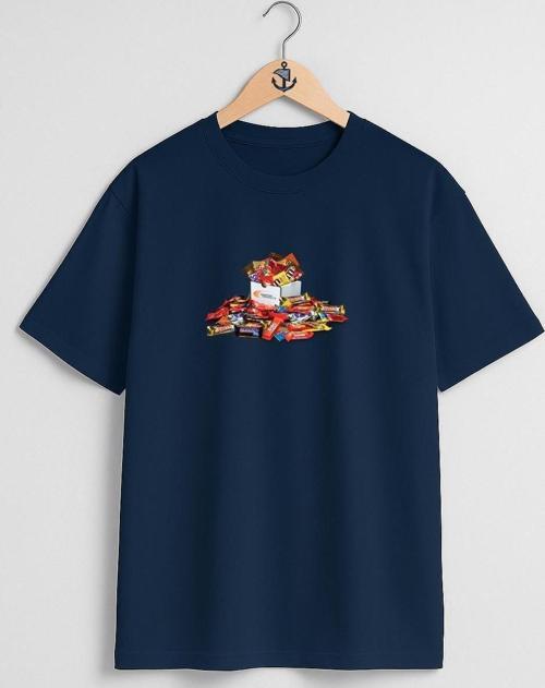 Oversize Çikolata Sepeti Hediye Göğüs Tasarımlı Unisex T-Shirt