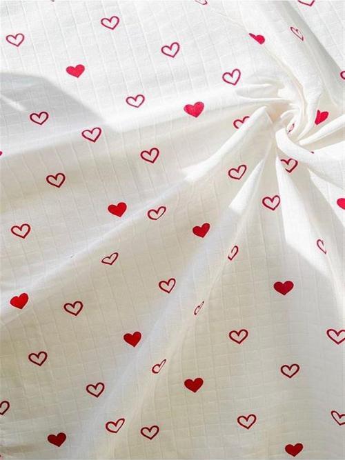 %100 Pamuk Tek Kat Müslin Bezi 90x90 cm kalp desenli