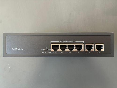 Iss-4006P 4 Port Poe+ 10-100 Mbps 2 Port 10-100 Uplink Switch