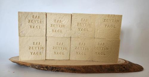 Büro Ev Ofis Hediyesi için 8ADET Zeytin Özlü Doğal El Yapımı Sabun Mini Seti