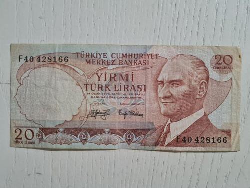 6. Emisyon 20 Türk Lirası Haliyle Kondüsyonda Banknot