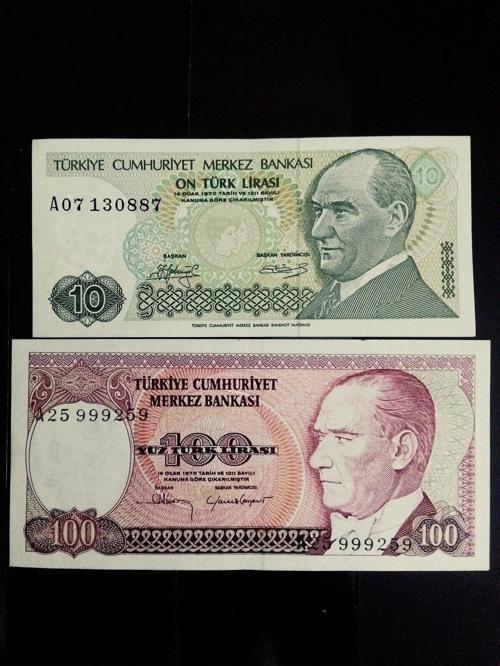 A Serisi 7. Emisyon 100 Ve 10 Türk Lirası Koleksiyon Eski Kâğıt Para.