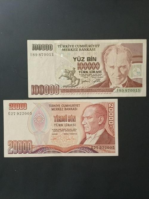 7. Emisyon 100.000 Ve 20.000 Türk Lirası. Eski Koleksiyon Kağıt Para.
