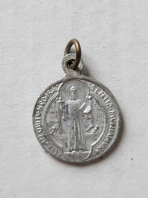 Eski Döneme Ait Hristiyan Kolye Ucu. Antika Eski