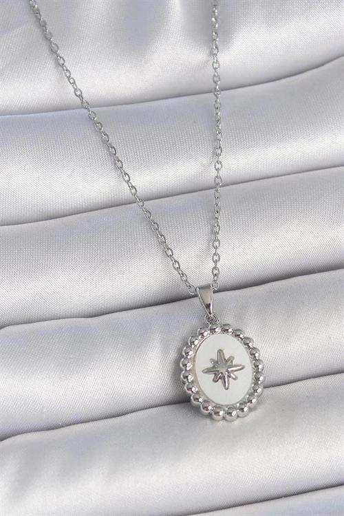 316L Çelik Gümüş Renk Zincir Beyaz Mineli Kutup Yıldız İşlemeli Madalyon Model Kadın Kolye