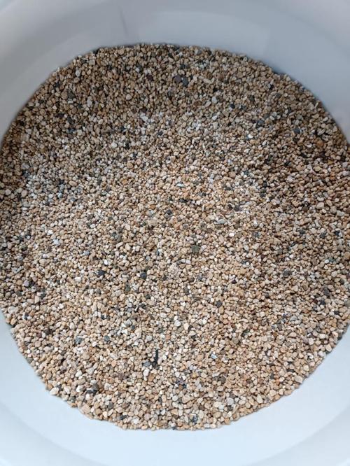 Akvaryum Kumu 1 kg Dere Çakıl Kalın 1-2 mm 