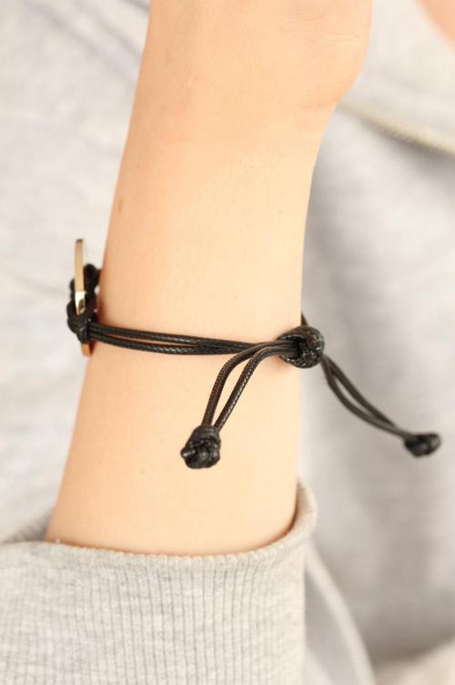 Bakımlı Erkek için Siyah Deri İpli COOL Havalı Mood Bileklik