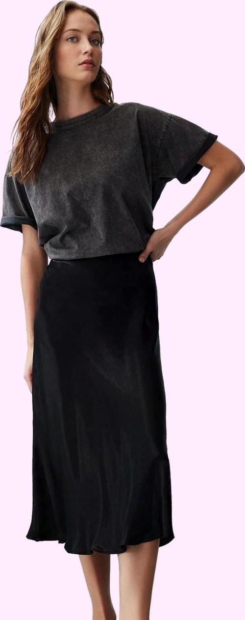 Kadın Midi Boy A line Balık Kalıp Saten Etek Günlük Şıklık Hafta Sonu Yaz Aylarının Vazgeçilmezi