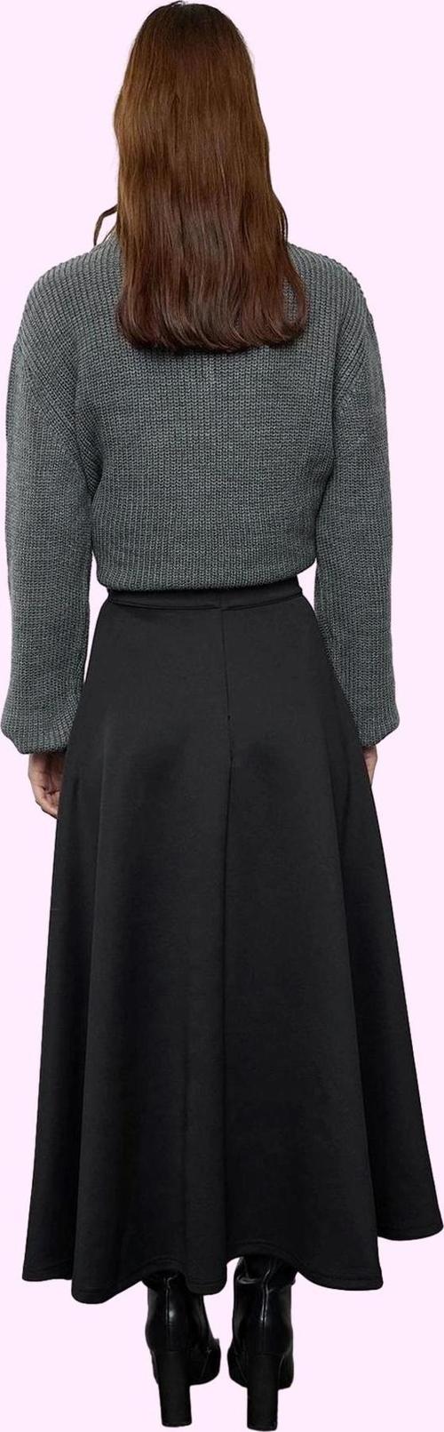 Kadın Örme Midi Kloş Etek Günlük Casual Stil Yaz Aylarının Vazgeçilmezi Stilin Buluştuğu Yer