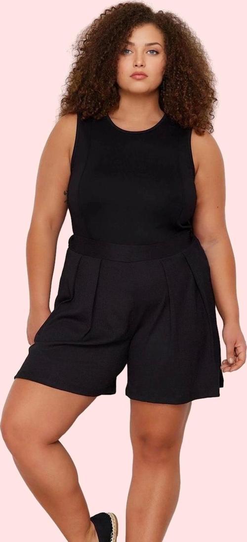 Kadın Geniş Paça Pile Detaylı Büyük Beden Örme Şort Rahat Günlük Yaz Hafta Sonu Özel Günler