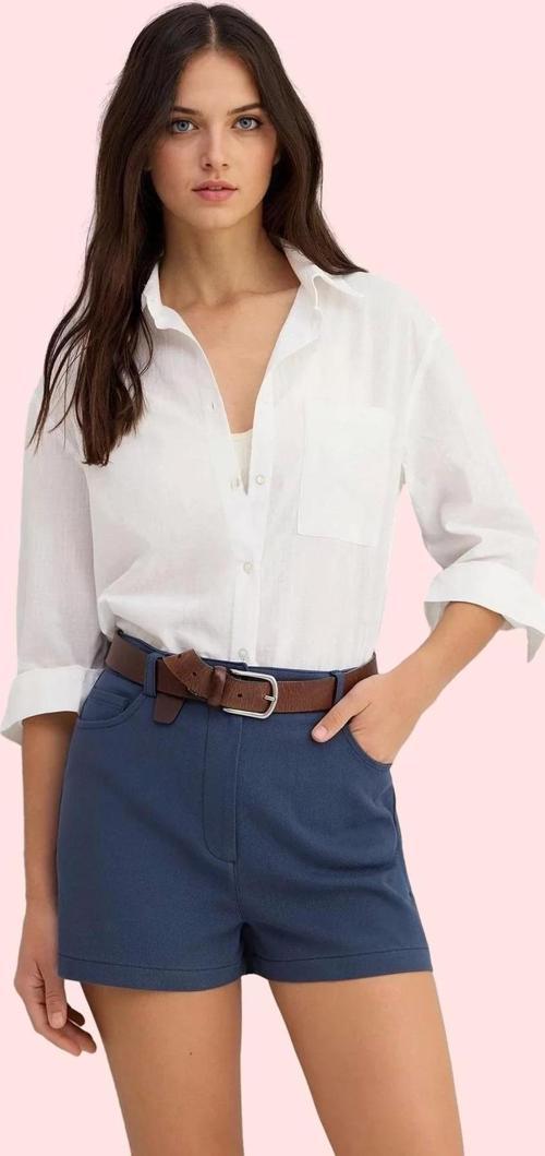 Kadın Pamuklu Gabardin Mini Şort Yüksek Bel Geniş Paça Günlük Kombinler Yaz Aylarının Vazgeçilmezi
