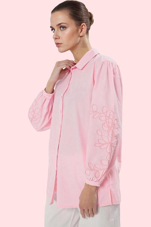 Kadın Oversize Pamuklu Gömlek Nakış Detaylı Uzun Kollu Günlük Hafta Sonu Dayanıklı Malzeme