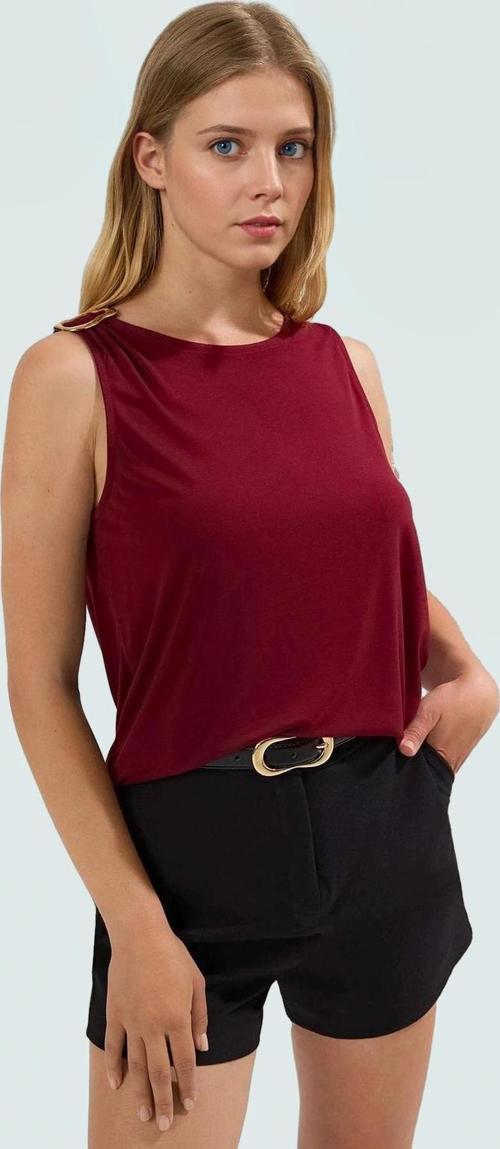 Aksesuar Detaylı Kolsuz Örme Bluz Fitted Sandy Dokuma Günlük Stil Mükemmel Uyum