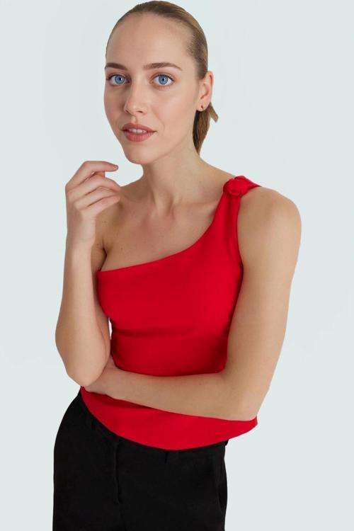 Yazlık Kolsuz Bluz Asimetrik Yaka Fitted Kalıp Finike Dokuma Trend Tasarım Özel