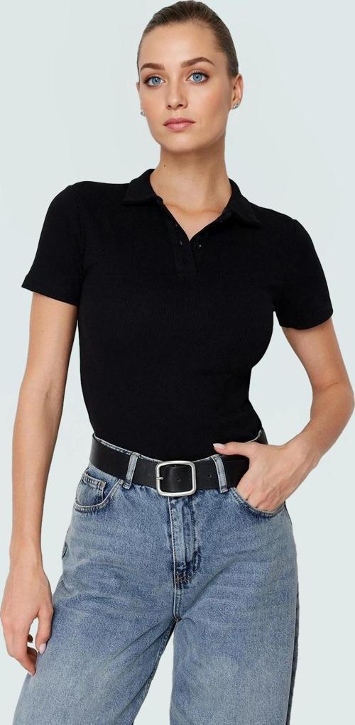 Şık Pamuklu Kaşkorse Örme Bluz Fitted Kalıp Kısa Kol Seçkin Malzeme Trend Tasarım