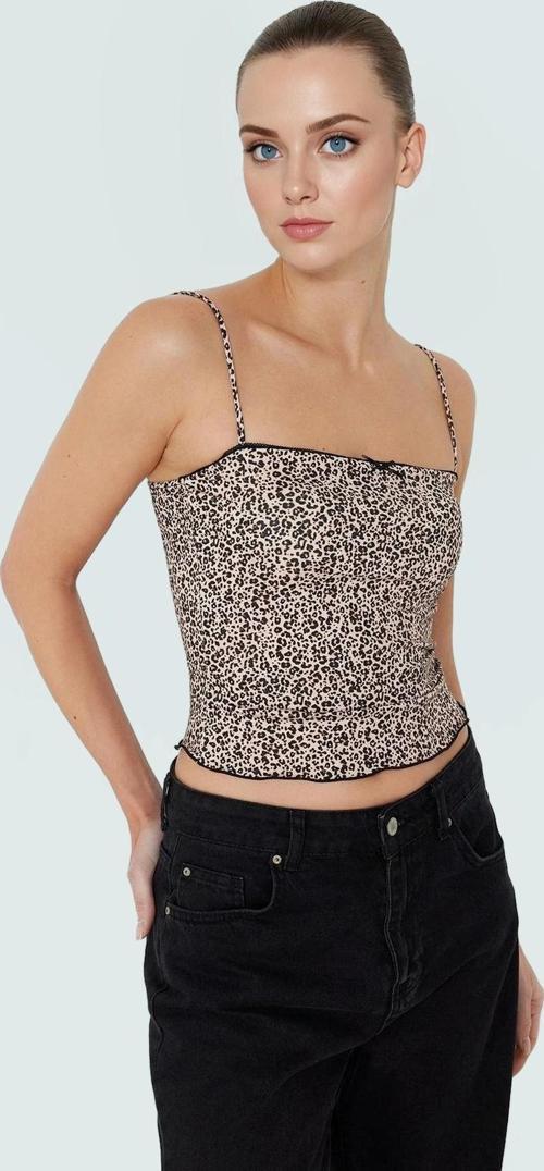 Kadın Yazlık Crop Bluz Örme Kumaş Leopar Desenli Fitted Günlük Kullanım İçin Premium Kalite