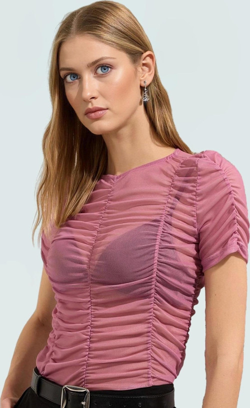 Kısa Kollu Büzgü Detaylı Örme Bluz Fitted Kalıp Kaliteli İşçilik Modern Stil Rahat Ve Şık