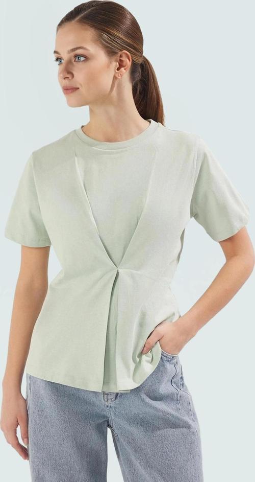 Pamuklu Bluz Regular Kalıp Bisiklet Yaka Örme Kumaş Günlük Kullanım Şık Görünüm